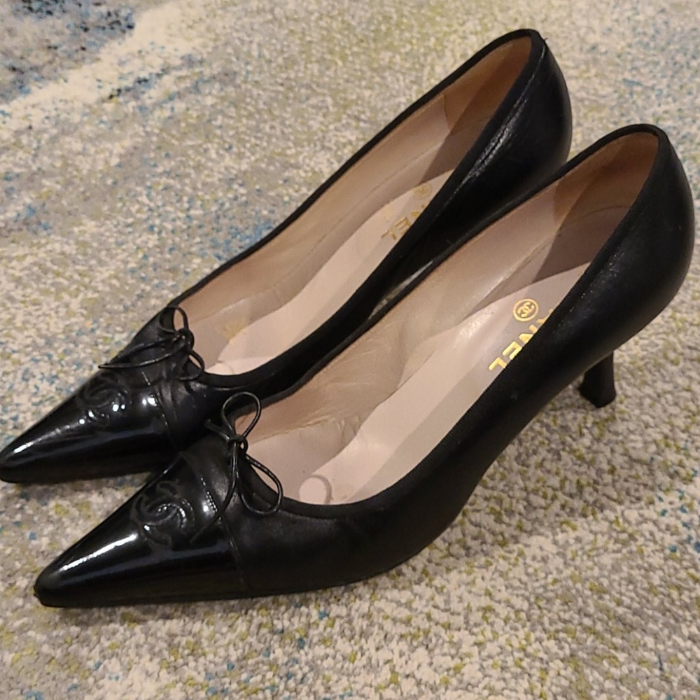 CHANEL Black Heels